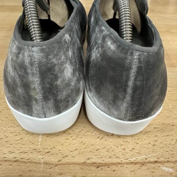 FitFlop Superskate Velvet Gray Slip on Sneaker Flat Comfort Shoes Women's 8.5 - Picture 5 of 7